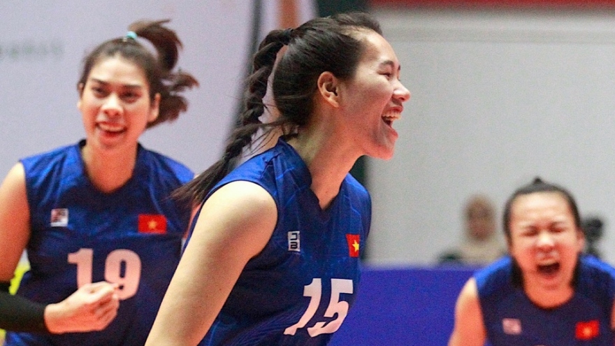 Vietnamese volleyballers triumph at AVC Challenge Cup 2023